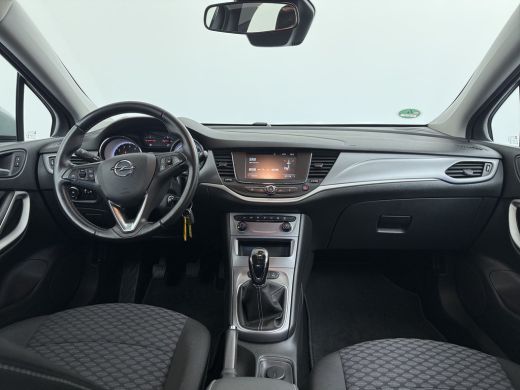 Opel Astra Sports Tourer 1.2 Edition / Navigatie / Parkeersensoren / Carplay / LED / 16'' LMV ActivLease financial lease