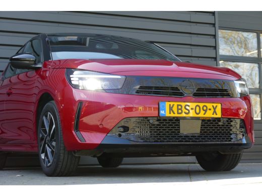 Opel Corsa 1.2 TURBO 100PK GS AUTOMAAT / NAVI / AIRCO / CAMERA / LED / PDC / BLUETOOTH / CRUISECONTROL / 1E ... ActivLease financial lease