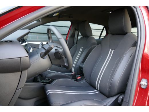 Opel Corsa 1.2 TURBO 100PK GS AUTOMAAT / NAVI / AIRCO / CAMERA / LED / PDC / BLUETOOTH / CRUISECONTROL / 1E ... ActivLease financial lease