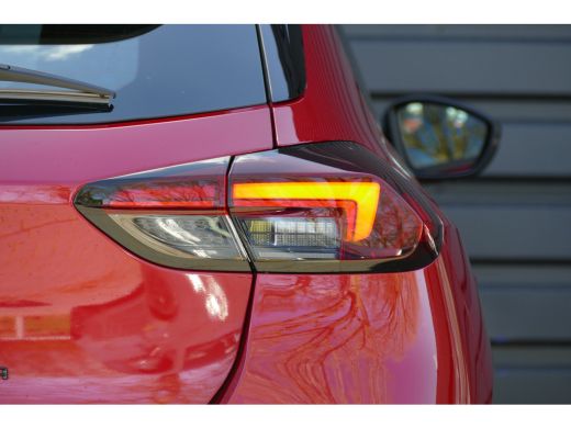 Opel Corsa 1.2 TURBO 100PK GS AUTOMAAT / NAVI / AIRCO / CAMERA / LED / PDC / BLUETOOTH / CRUISECONTROL / 1E ... ActivLease financial lease