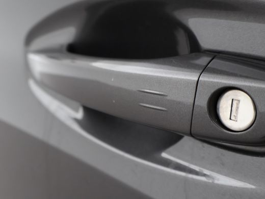 Peugeot 208 1.2 PT ALLURE PACK + ADAPTIVE CRUISE | CAMERA | STOELVERWARMING | CARPLAY | LED | PRIVACY ActivLease financial lease