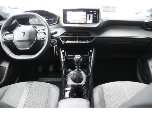 Peugeot 208 1.2 PURETECH 100PK ALLURE / NAVI / LEDER / CLIMA / PDC / 16" LMV / CAMERA / WINTERPAKKET / CRUISE... ActivLease financial lease