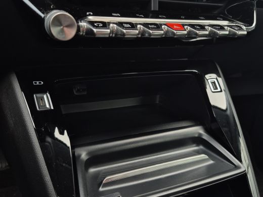 Peugeot 208 1.2 PureTech Allure 100pk | Keyless | Camera | Full LED | Full map navigatie | Carplay/android au... ActivLease financial lease