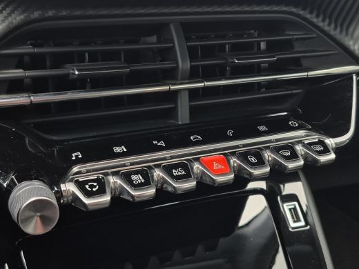 Peugeot 208 1.2 PureTech Allure 100pk | Keyless | Camera | Full LED | Full map navigatie | Carplay/android au... ActivLease financial lease