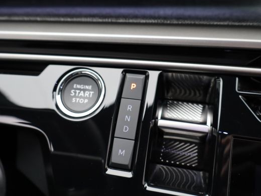 Peugeot 3008 1.2 Hybrid 145 GT Stoelverwarming | Elektrische Kofferklep | Stuurverwarming | Adaptieve Cruise C... ActivLease financial lease