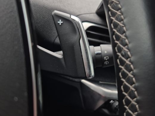 Peugeot 3008 1.2 PureTech Allure Pack Automaat | Trekhaak | Camera | Full LED | Keyless | Parkeersensoren | Fu... ActivLease financial lease