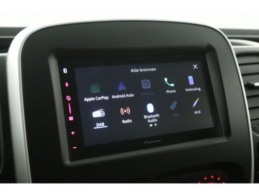 Renault Trafic 2.0 dCi 145PK L2H1 | DC | 6 Zits | Automaat | Airco | Cruise | Carplay | Trekhaak | Parkeersens. ActivLease financial lease