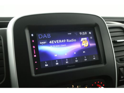 Renault Trafic 2.0 dCi 145PK L2H1 | DC | 6 Zits | Automaat | Airco | Cruise | Carplay | Trekhaak | Parkeersens. ActivLease financial lease