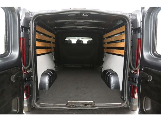 Renault Trafic 2.0 dCi 145PK L2H1 | DC | 6 Zits | Automaat | Airco | Cruise | Carplay | Trekhaak | Parkeersens. ActivLease financial lease