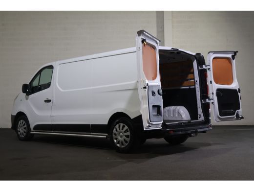 Renault Trafic 2.0 dCi L2 H1 120pk Airco Navigatie ActivLease financial lease