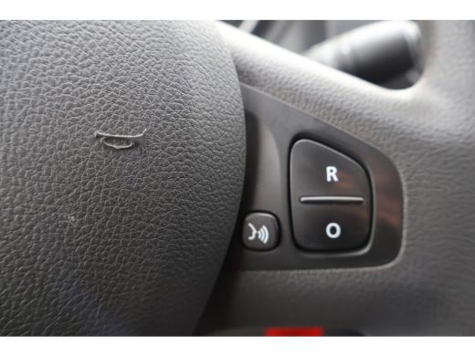 Renault Trafic 2.0 dCi L2 H1 120pk Airco Navigatie ActivLease financial lease