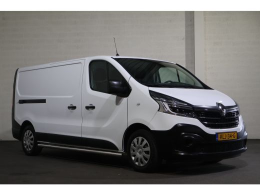 Renault Trafic 2.0 dCi L2 H1 120pk Airco Navigatie ActivLease financial lease