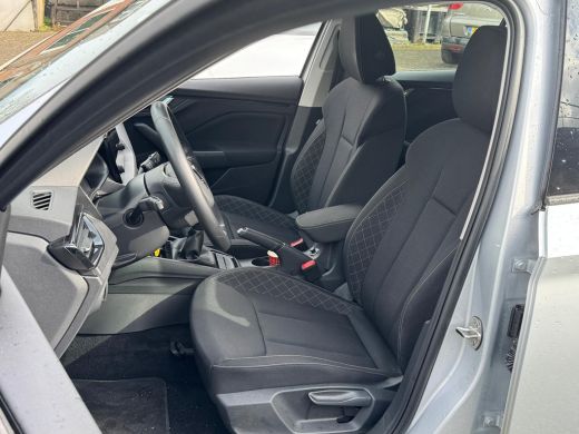 Skoda Kamiq TSI 110PK AMBITION CAMERA/CRUISE/CARPLAY ActivLease financial lease