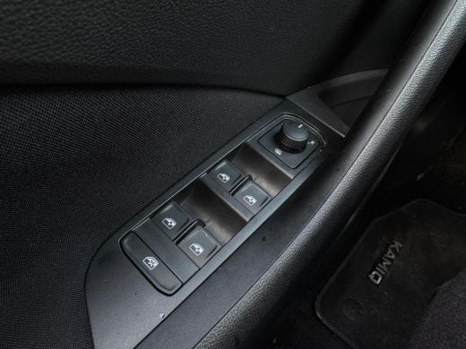 Skoda Kamiq TSI 110PK AMBITION CAMERA/CRUISE/CARPLAY ActivLease financial lease