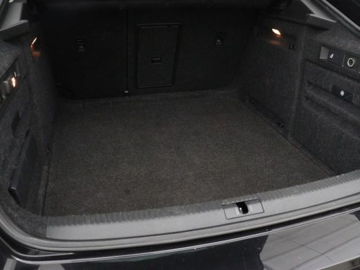 Skoda Superb 1.5 TSI Style Business | Panoramadak | Leder | Adaptive cruise | Stoelverwarming | Camera | Bi-Xe... ActivLease financial lease