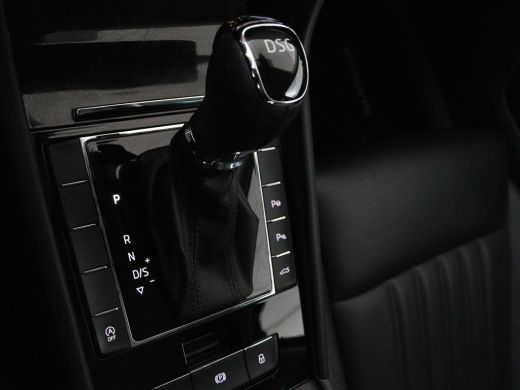 Skoda Superb 1.5 TSI Style Business | Panoramadak | Leder | Adaptive cruise | Stoelverwarming | Camera | Bi-Xe... ActivLease financial lease