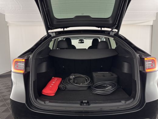 Tesla Model Y RWD 58 kWh [ 3-Fase-11kW ] {SOH-91%} (INCL-BTW) Aut. *PANO | LEATHER | AUTO-PILOT | NAVI-FULLMAP ... ActivLease financial lease