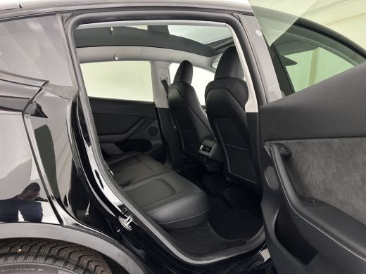 Tesla Model Y RWD 58 kWh [ 3-Fase-11kW ] {SOH-91%} (INCL-BTW) Aut. *PANO | LEATHER | AUTO-PILOT | NAVI-FULLMAP ... ActivLease financial lease