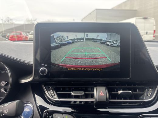 Toyota C-HR 1.8 Hybrid Style ActivLease financial lease