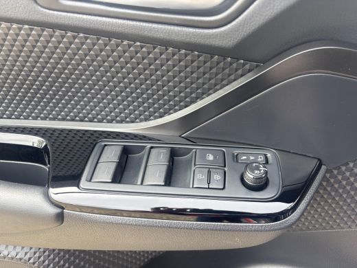 Toyota C-HR 1.8 Hybrid Style ActivLease financial lease