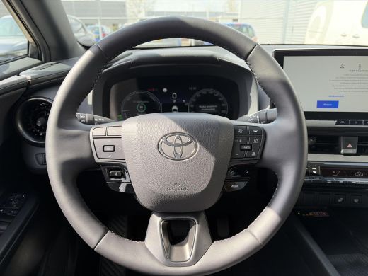 Toyota C-HR 2.0 Plug-in Hybrid 220 First Edition ActivLease financial lease