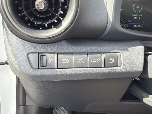 Toyota C-HR 2.0 Plug-in Hybrid 220 First Edition ActivLease financial lease