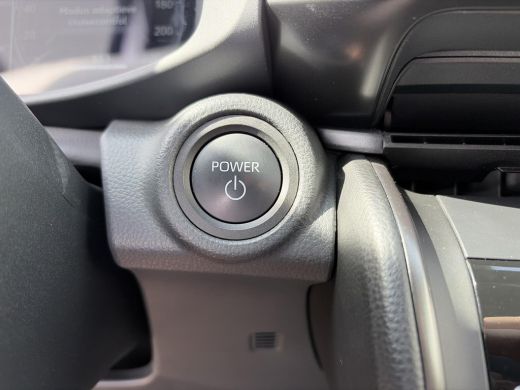 Toyota C-HR 2.0 Plug-in Hybrid 220 First Edition ActivLease financial lease