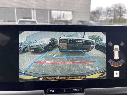 Toyota C-HR 2.0 Plug-in Hybrid 220 First Edition ActivLease financial lease