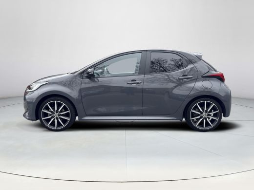 Toyota Yaris 1.5 Hybrid 130 GR SPORT PLUS PACK | 06-10141018 Voor meer informatie ActivLease financial lease