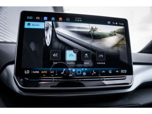 Volkswagen ID.4 Pro Limited Edition 77 kWh | Achteruitrijcamera | Elektrisch bedienbare achterklep met sensorstur... ActivLease financial lease