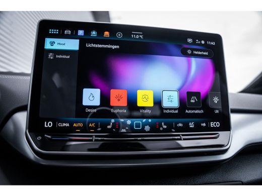 Volkswagen ID.4 Pro Limited Edition 77 kWh | Achteruitrijcamera | Elektrisch bedienbare achterklep met sensorstur... ActivLease financial lease
