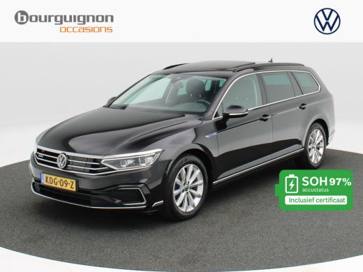 Volkswagen Passat 1.4 TSi 218 Pk PHEV GTE Business | Panoramadak | Camera | Adaptive Cruise | Stoelverwarming | Nav...