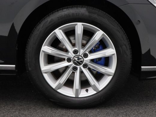 Volkswagen Passat 1.4 TSi 218 Pk PHEV GTE Business | Panoramadak | Camera | Adaptive Cruise | Stoelverwarming | Nav... ActivLease financial lease