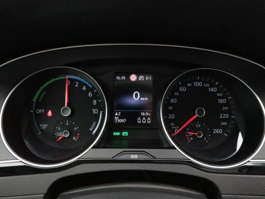 Volkswagen Passat 1.4 TSi 218 Pk PHEV GTE Business | Panoramadak | Camera | Adaptive Cruise | Stoelverwarming | Nav... ActivLease financial lease