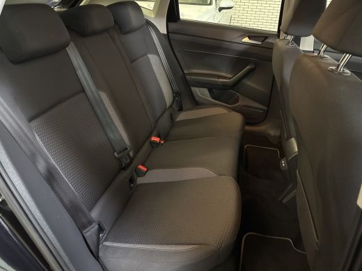 Volkswagen Polo TSI 95PK LIFE BUSINESS VIRTUAL/PDC/ACC/STOELVERW. ActivLease financial lease