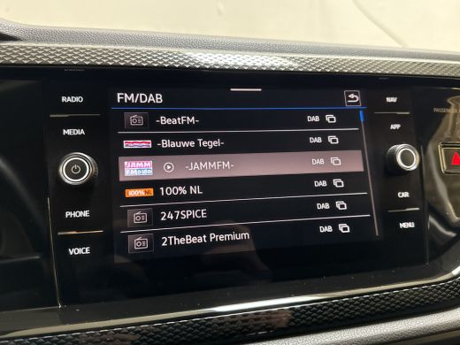 Volkswagen Polo TSI 95PK LIFE BUSINESS VIRTUAL/PDC/ACC/STOELVERW. ActivLease financial lease