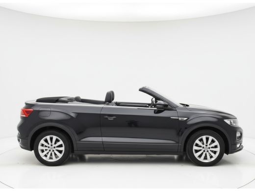 Volkswagen T-Roc 1.5 TSI 150PK DSG R-LINE SPORT/PDC/NAVI ActivLease financial lease