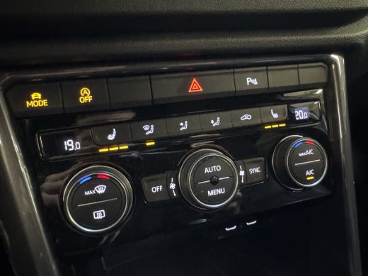 Volkswagen T-Roc 1.5 TSI 150PK DSG R-SPORT VIRTUAL/NAVI/CAMERA/ ActivLease financial lease