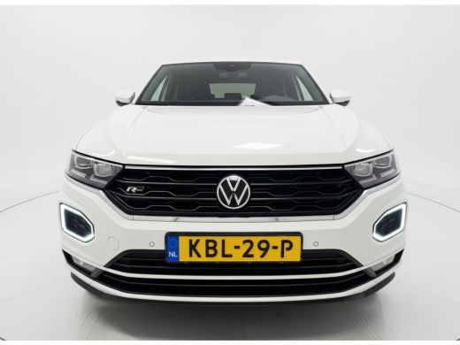 Volkswagen T-Roc 1.5 TSI 150PK DSG R-SPORT VIRTUAL/NAVI/CAMERA/ ActivLease financial lease