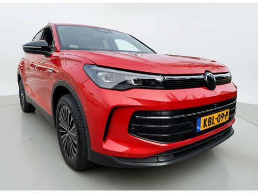 Volkswagen Tiguan 1.5 eTSI 150PK DSG LIFE GOAL IQ.LIGHT/360&deg;CAMERA/TREKHAAK,FABRIEKS GARANTIE ActivLease financial lease