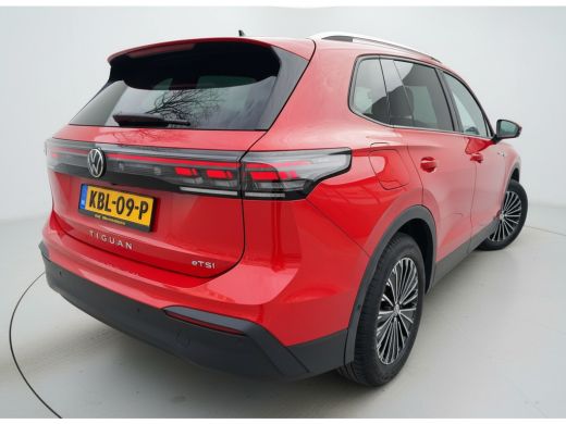 Volkswagen Tiguan 1.5 eTSI 150PK DSG LIFE GOAL IQ.LIGHT/360&deg;CAMERA/TREKHAAK,FABRIEKS GARANTIE ActivLease financial lease