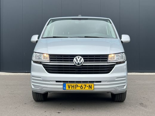 Volkswagen Transporter 150 Pk 7-DSG Dubbele Cabine | Navigatie | 150 pk DSG | Verwarmbare Voorruit | 17" Lichtmetaal ActivLease financial lease