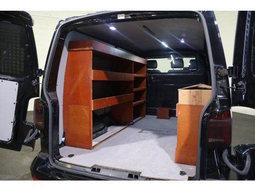 Volkswagen Transporter 2.0 TDI 150pk Bulli Black Edition Leer Led ActivLease financial lease