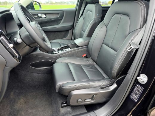 Volvo  XC40 1.5 T5 Recharge Inscription - 260 Pk - Plug-IN Hybrid - Pano - Leder ActivLease financial lease