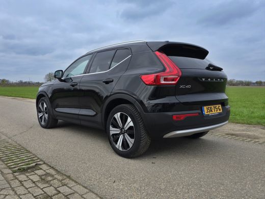 Volvo  XC40 1.5 T5 Recharge Inscription - 260 Pk - Plug-IN Hybrid - Pano - Leder ActivLease financial lease
