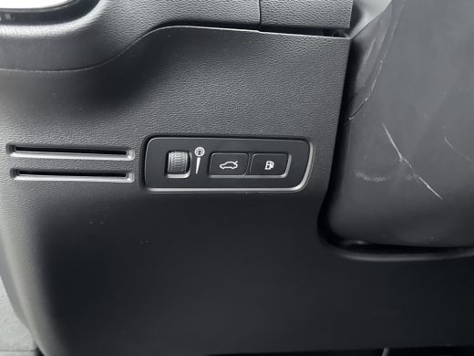 Volvo  XC40 1.5 T5 Recharge R-Design | Trekhaak | Panormadak | PDC V+A en Camera | BLIS | Adaptive Cruiscontr... ActivLease financial lease