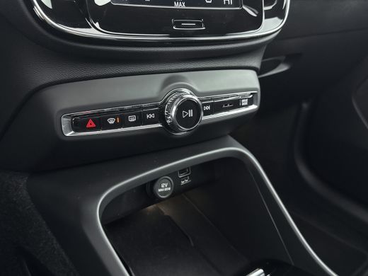 Volvo  XC40 1.5 T5 Recharge R-Design | Trekhaak | Panormadak | PDC V+A en Camera | BLIS | Adaptive Cruiscontr... ActivLease financial lease