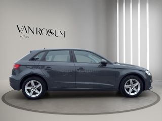 Audi A3 Sportback 30 TFSI | Navi | Parkeersensors V+A | Airco (automatisch) | 16"| Bluetooth |