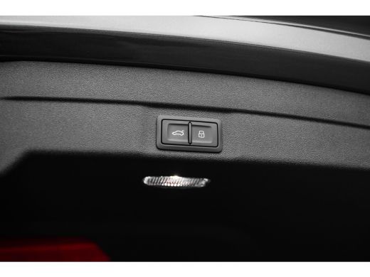 Audi A5 Avant 2.0 e-hybrid quattro S edition ActivLease financial lease