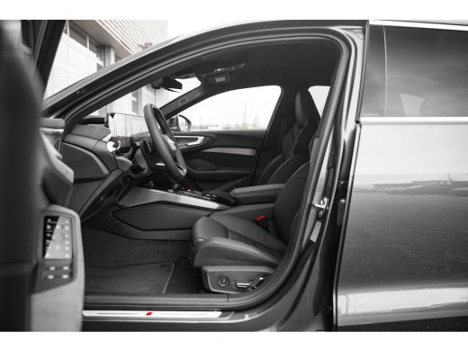Audi A5 Avant 2.0 e-hybrid quattro S edition ActivLease financial lease